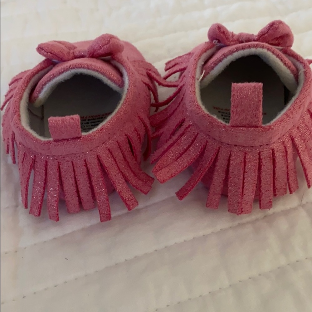 Newborn pink moccasins 💕 - Picture 4 of 5
